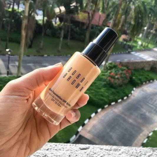 Bobbi Brown Skin Foundation SPF 15 -   - Bloom Shine