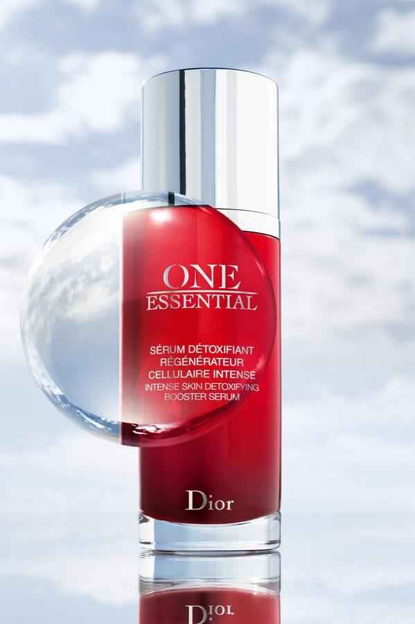 Christian Dior's One Essential Skin Boosting Super Serum - Bloom Shine