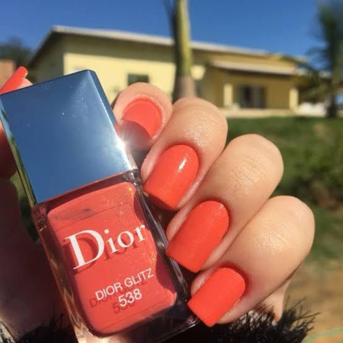 DIOR VERNIS NAIL LACQUER - Bloom Shine
