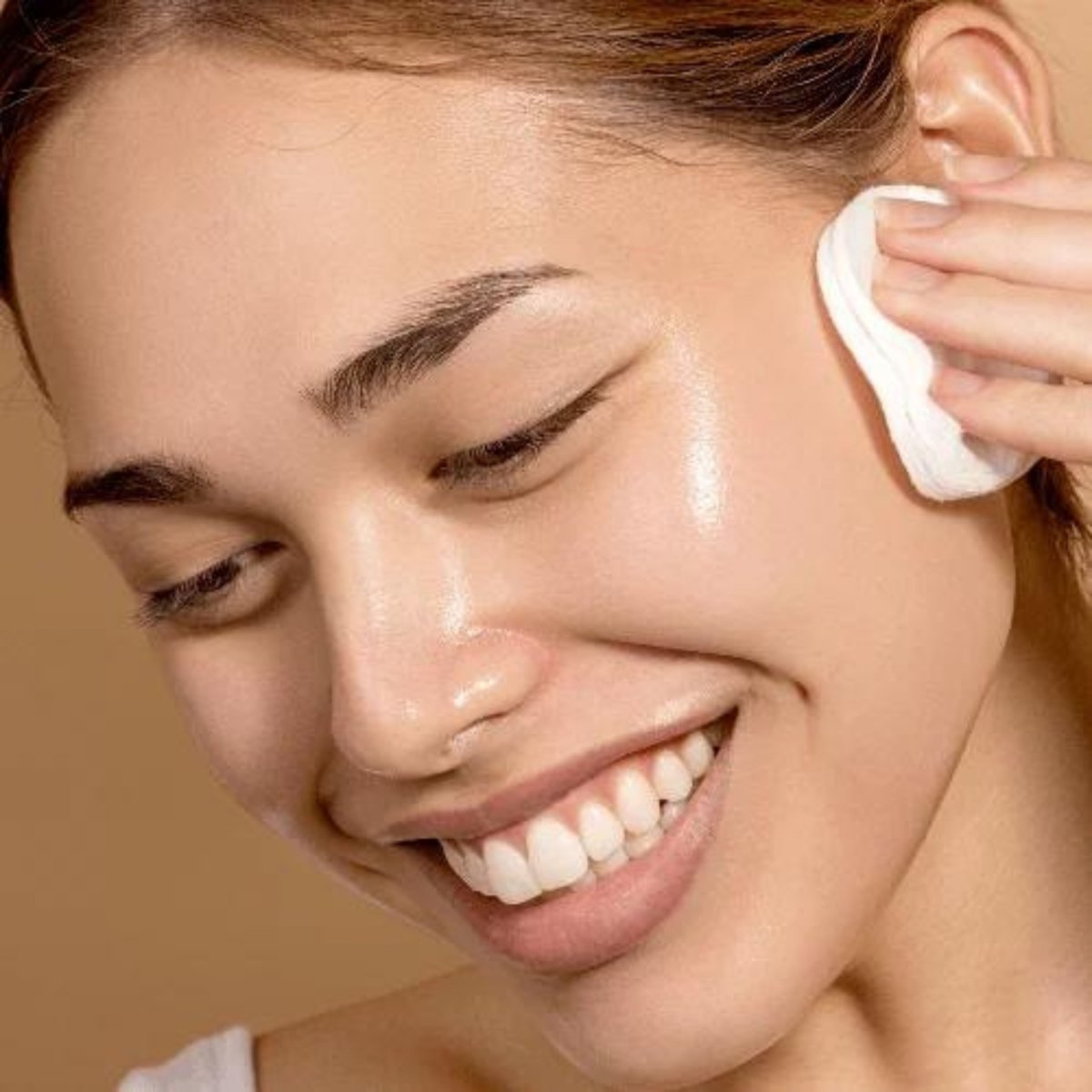 The Ordinary Hyaluronic Acid Serum - Bloom Shine