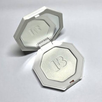 FENTY BEAUTY - KILLAWATT FREESTYLE HIGHLIGHTER (METAL MOON) - Bloom Shine