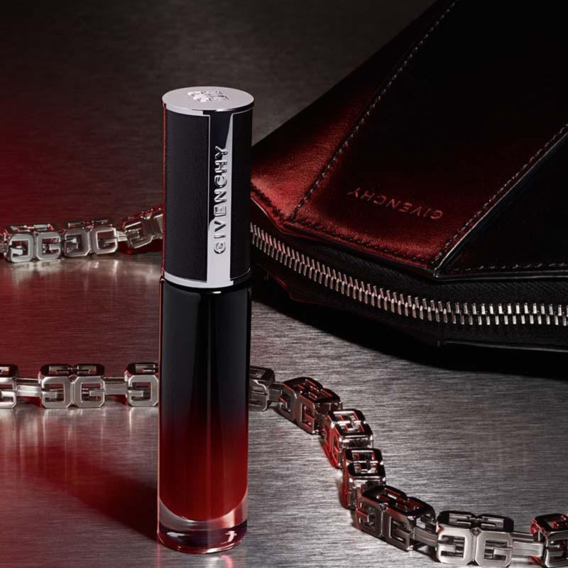 Givenchy LE ROUGE INTERDIT CREAM VELVET N° # 31 ROUGE FLAMBOYANT A RED WITH BRICK UNDERTONES