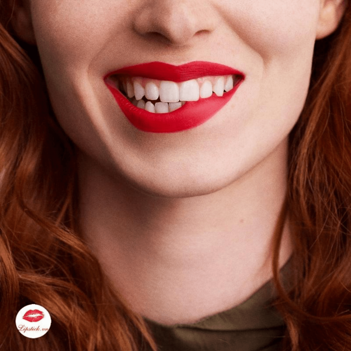 HERMÈS Rouge Hermès Matte Lipstick - 64 Rouge Casaque - Bloom Shine